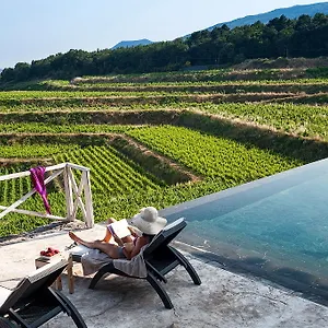 Wine Villagrande Farm stay
